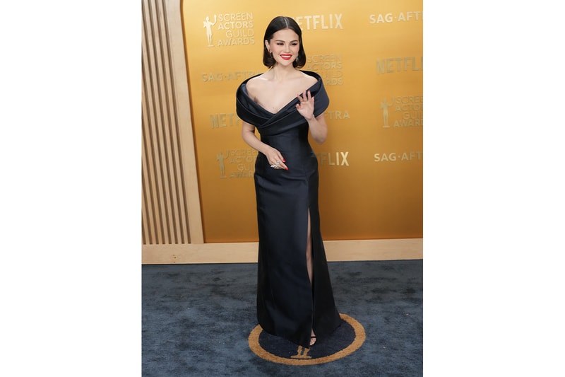 selena gomez sag awards win celine gown 2025