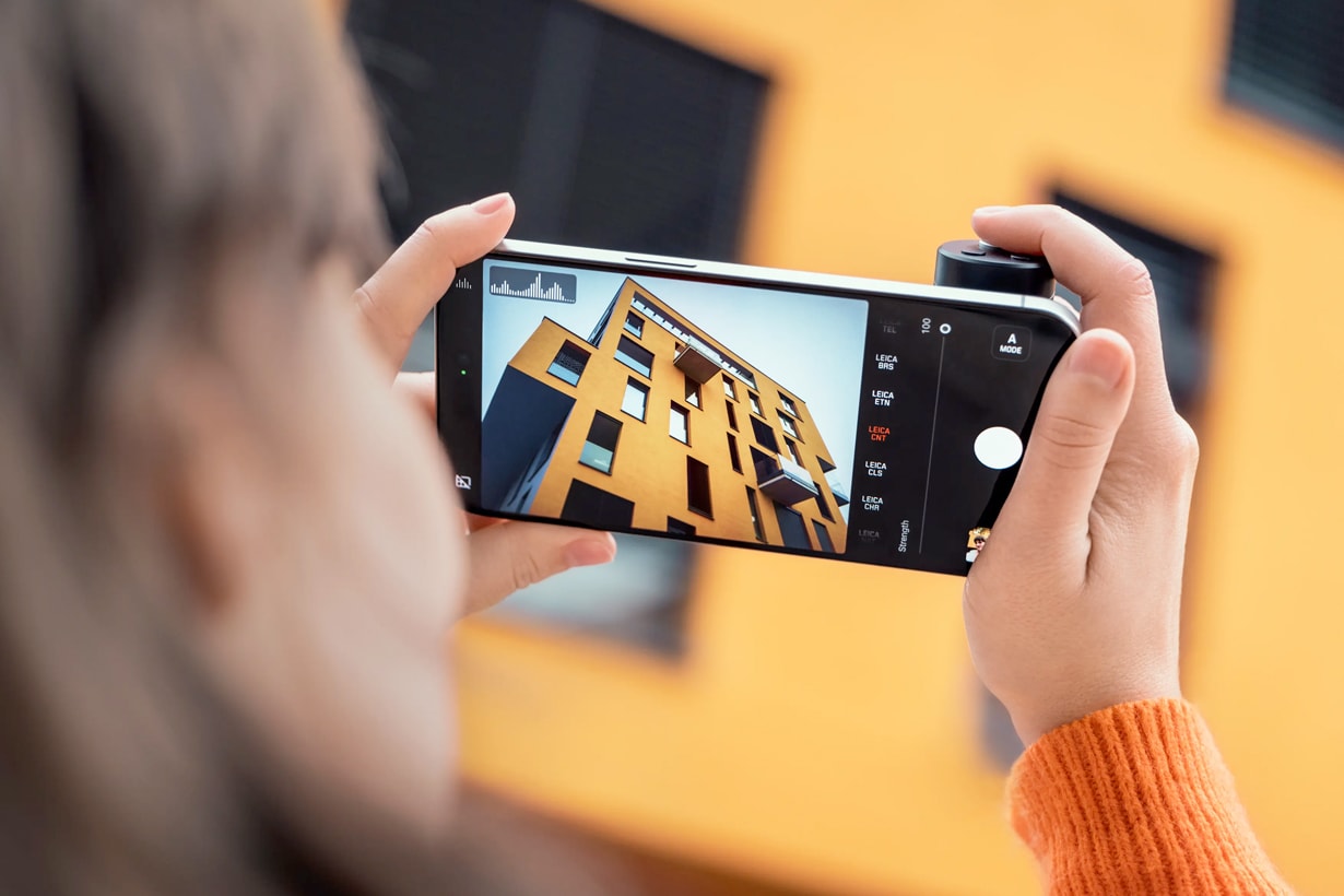 Aksesori baru Leica Lux Grip tersedia, mengubah iPhone menjadi kamera tingkat tinggi dalam satu detik! 3 leica lux grip handle kamera iphone