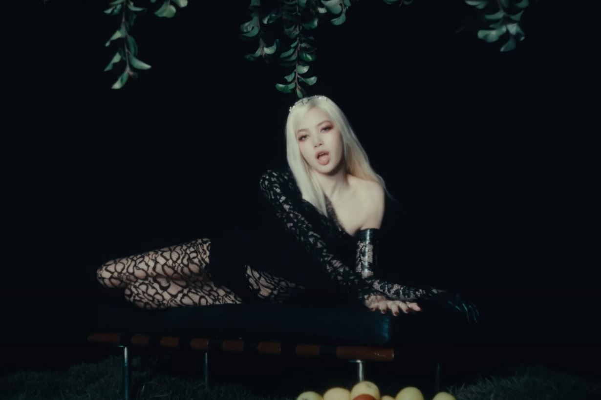 Lisa 與 Doja Cat 和 RAYE 合作《Born Again》,5 套造型美出新高度!
