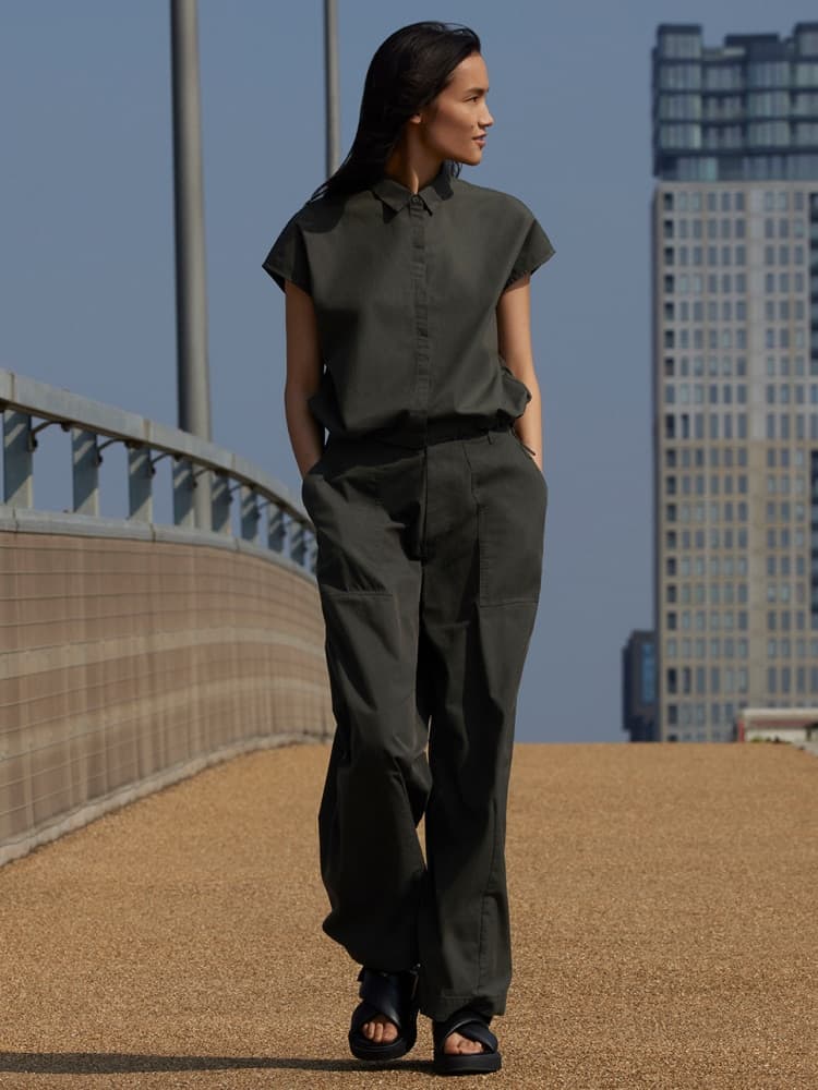 UNIQLO:C 2025 春夏港台販售資訊!簡約時髦 40+ 單品,這次還推出了運動服