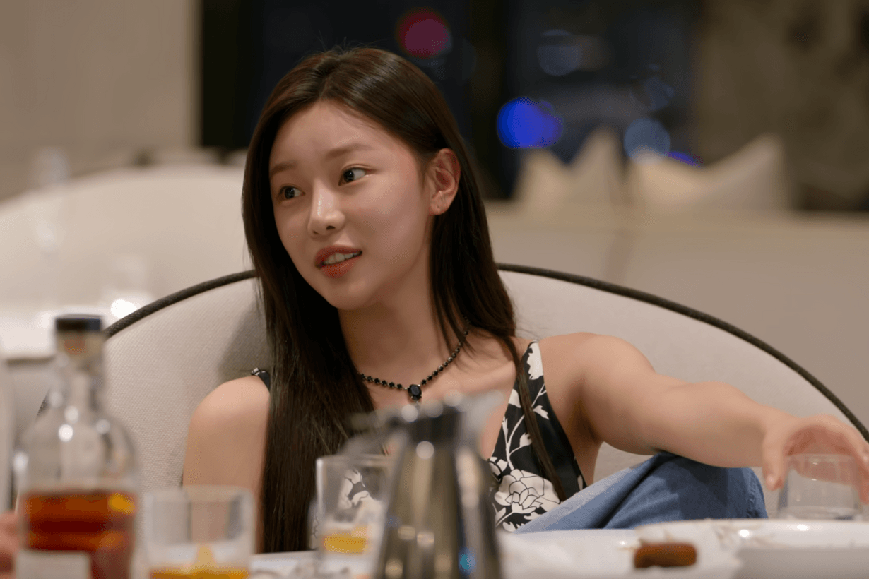 Singles Inferno 4 Lee Si An Yuk Jun Seo in Paradise