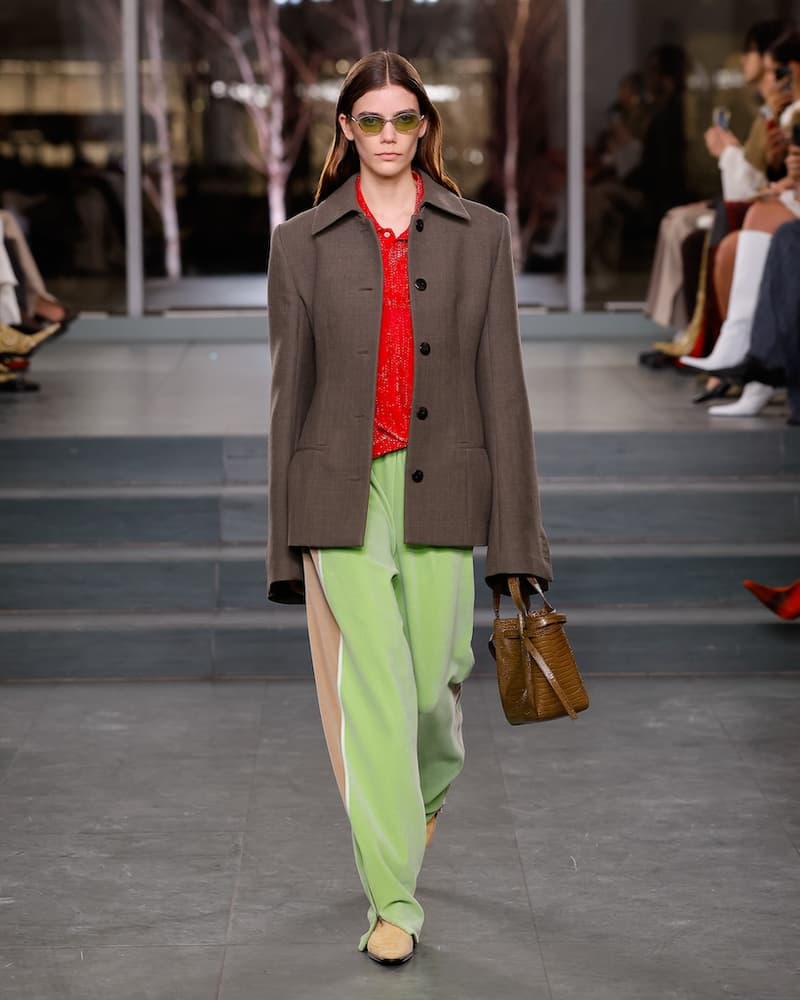 tory burch 2025 fall winter nyfw new york show runway online