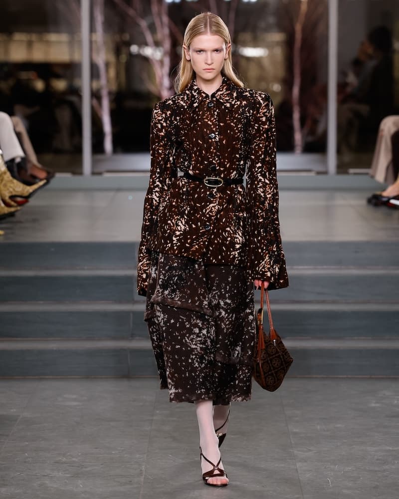 tory burch 2025 fall winter nyfw new york show runway online