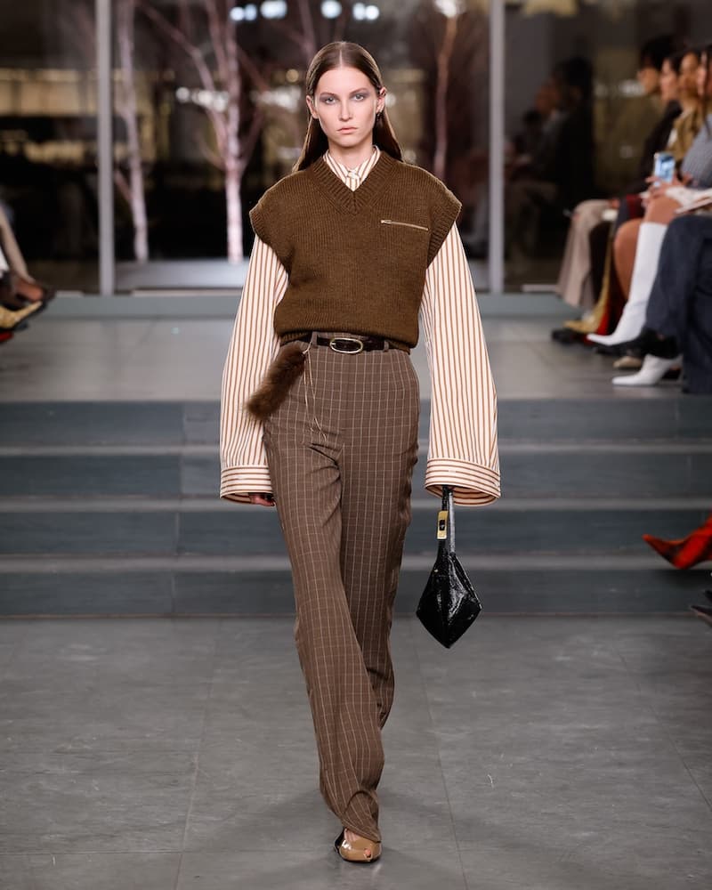 tory burch 2025 fall winter nyfw new york show runway online