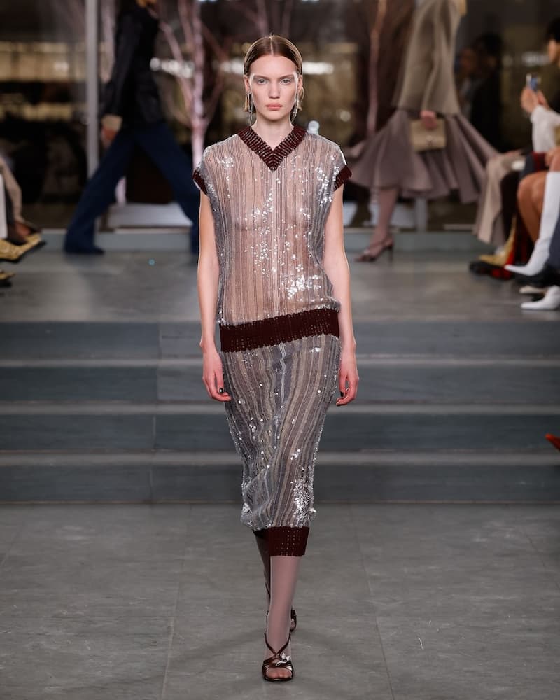 tory burch 2025 fall winter nyfw new york show runway online