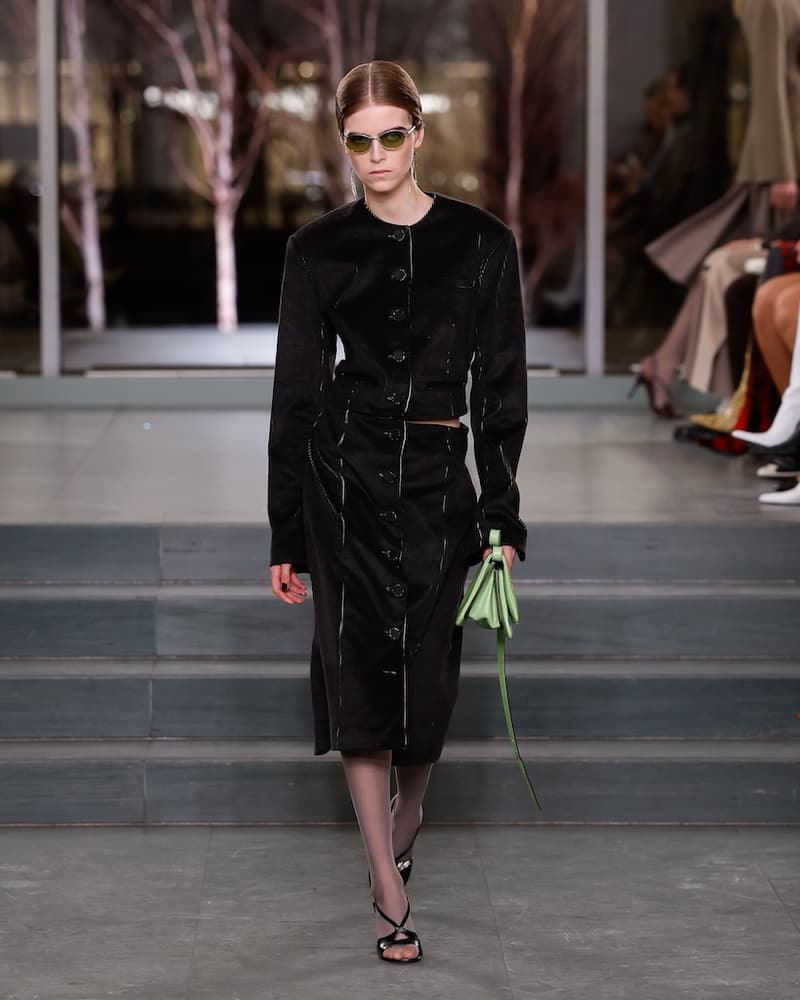 tory burch 2025 fall winter nyfw new york show runway online