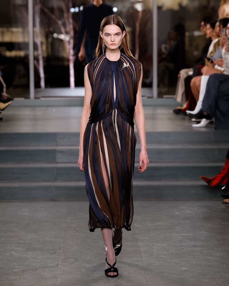 tory burch 2025 fall winter nyfw new york show runway online