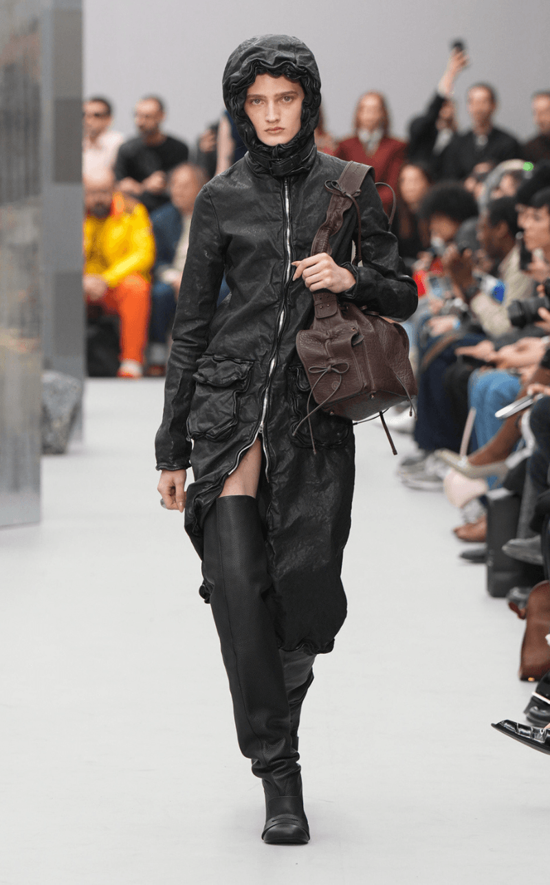 Acne Studios 2025 fall winter PFW paris fashion week runway