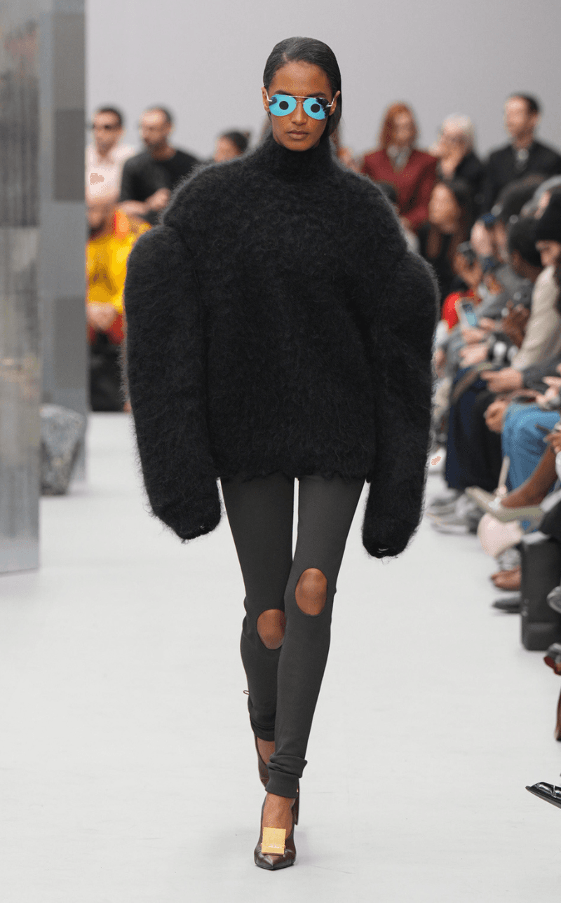 Acne Studios 2025 fall winter PFW paris fashion week runway