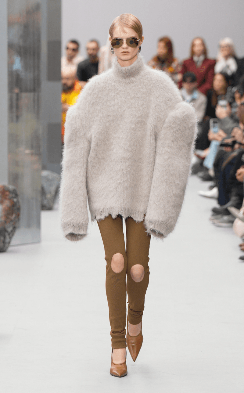 Acne Studios 2025 fall winter PFW paris fashion week runway