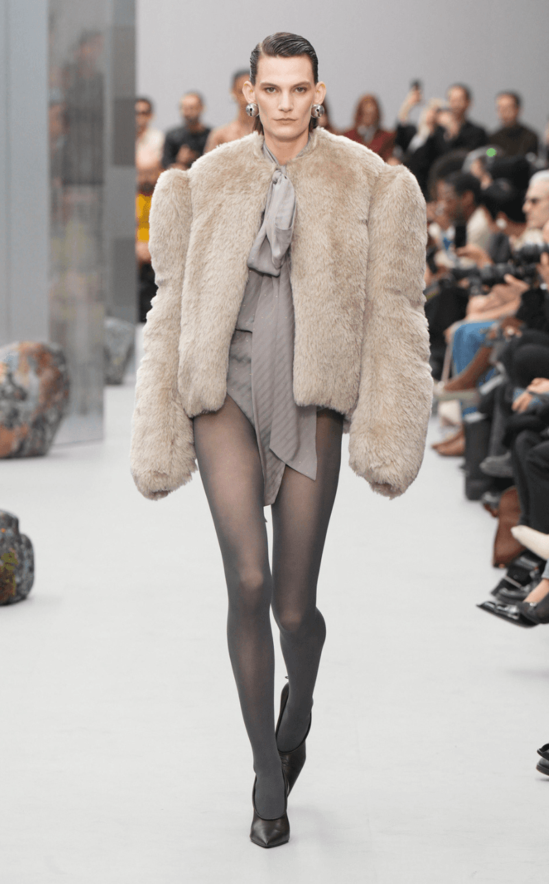Acne Studios 2025 fall winter PFW paris fashion week runway
