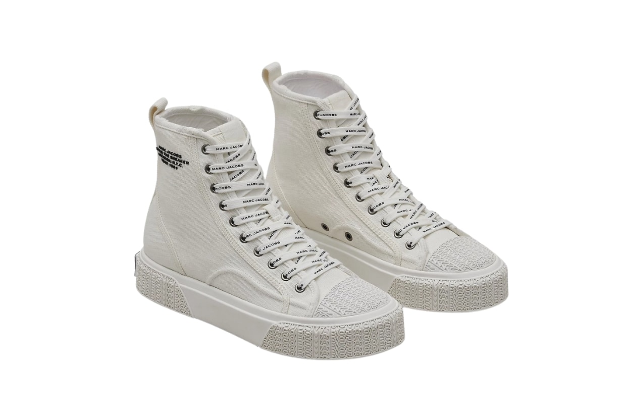 小白鞋推薦 2025:15+ 人氣款式,Miu Miu 到 New Balance 總有一款讓你心動!