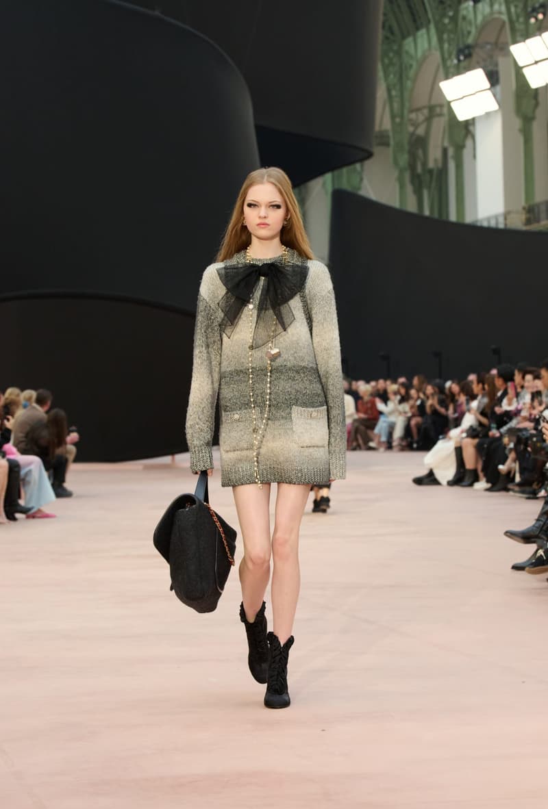 chanel 2024 fall winter paris fashion runway highlight online