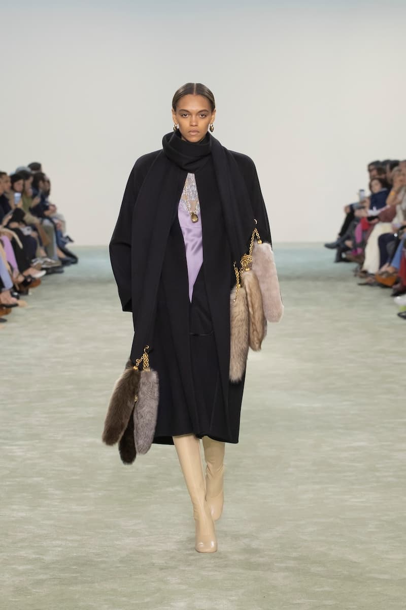 Chloé 2025 fall winter runway paris pfw Chemena Kamali detail