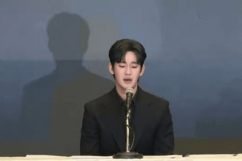 事件越演越烈：雪莉離世也和他有關？金秀賢遭爆逼女星拍裸戲，親自開記者會滅火卻不準提問