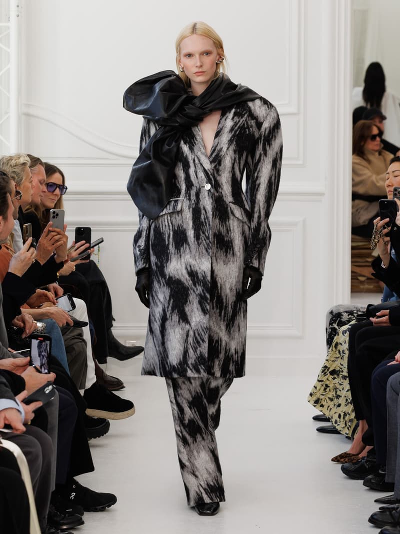 givenchy sarah burton 2025 fall winter paris runway looks