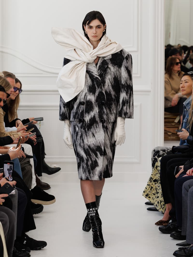 givenchy sarah burton 2025 fall winter paris runway looks