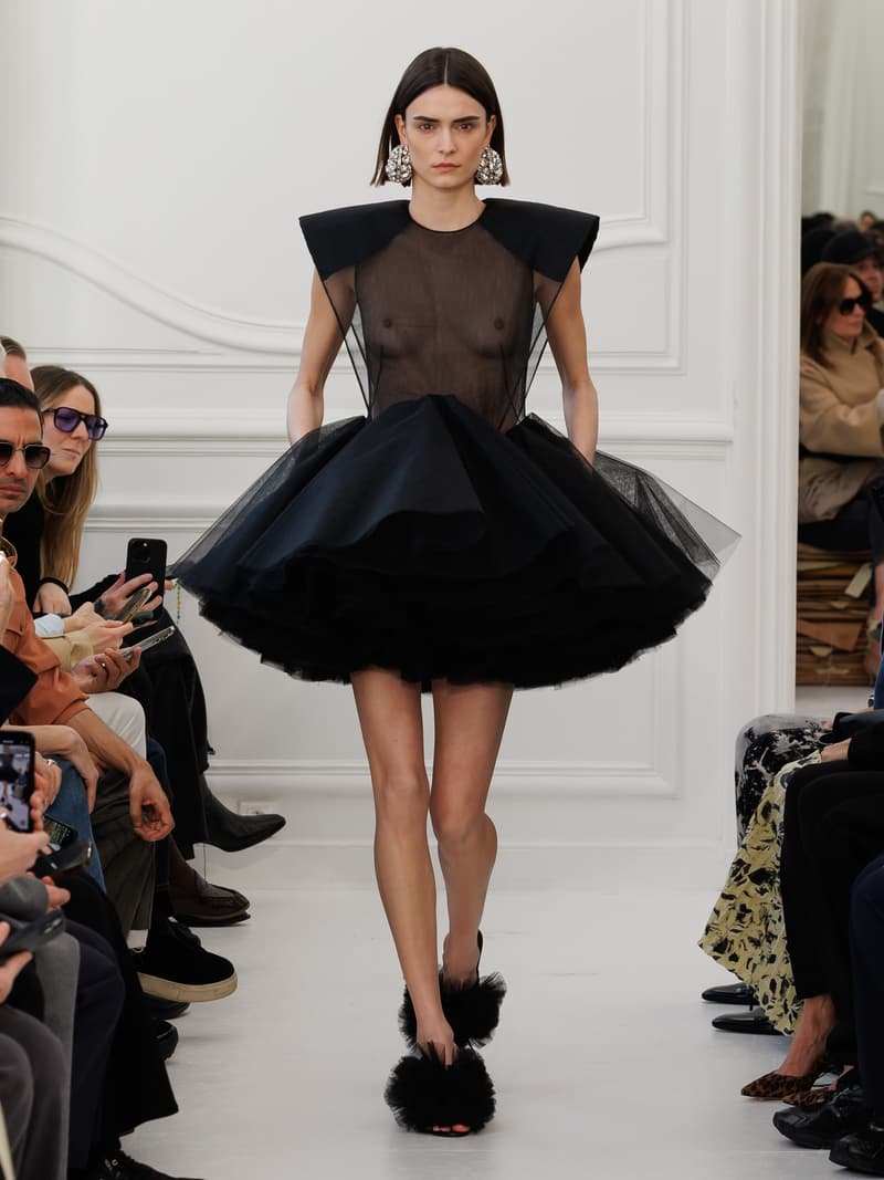 givenchy sarah burton 2025 fall winter paris runway looks