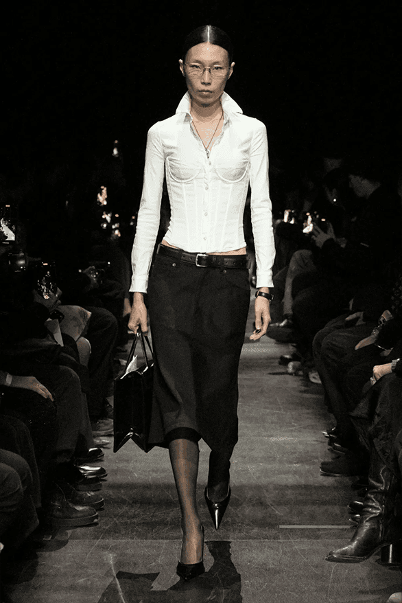 balenciaga FW25 runway-12