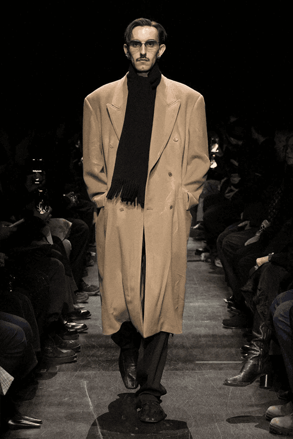 balenciaga FW25 runway-17