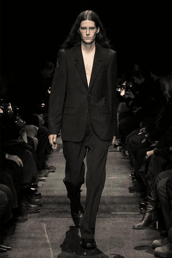 balenciaga FW25 runway-2