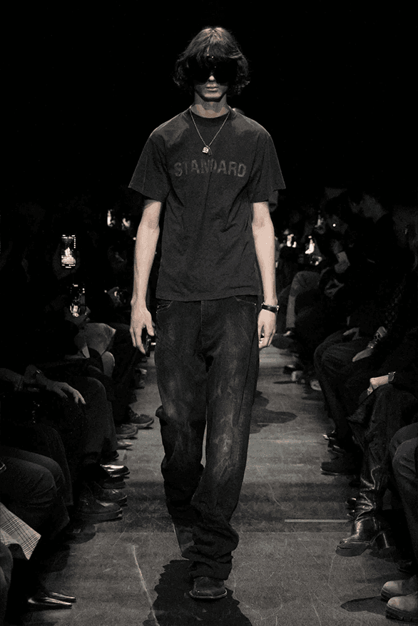 balenciaga FW25 runway-23