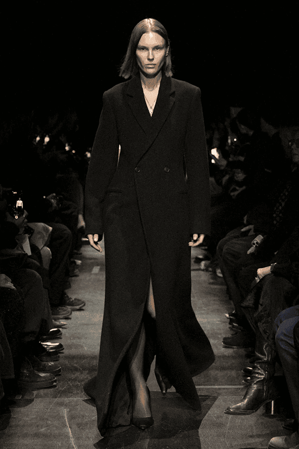 balenciaga FW25 runway-6