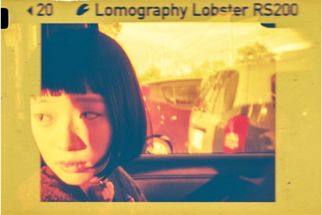 Lomography Lomomatic 110 film camera lass lens