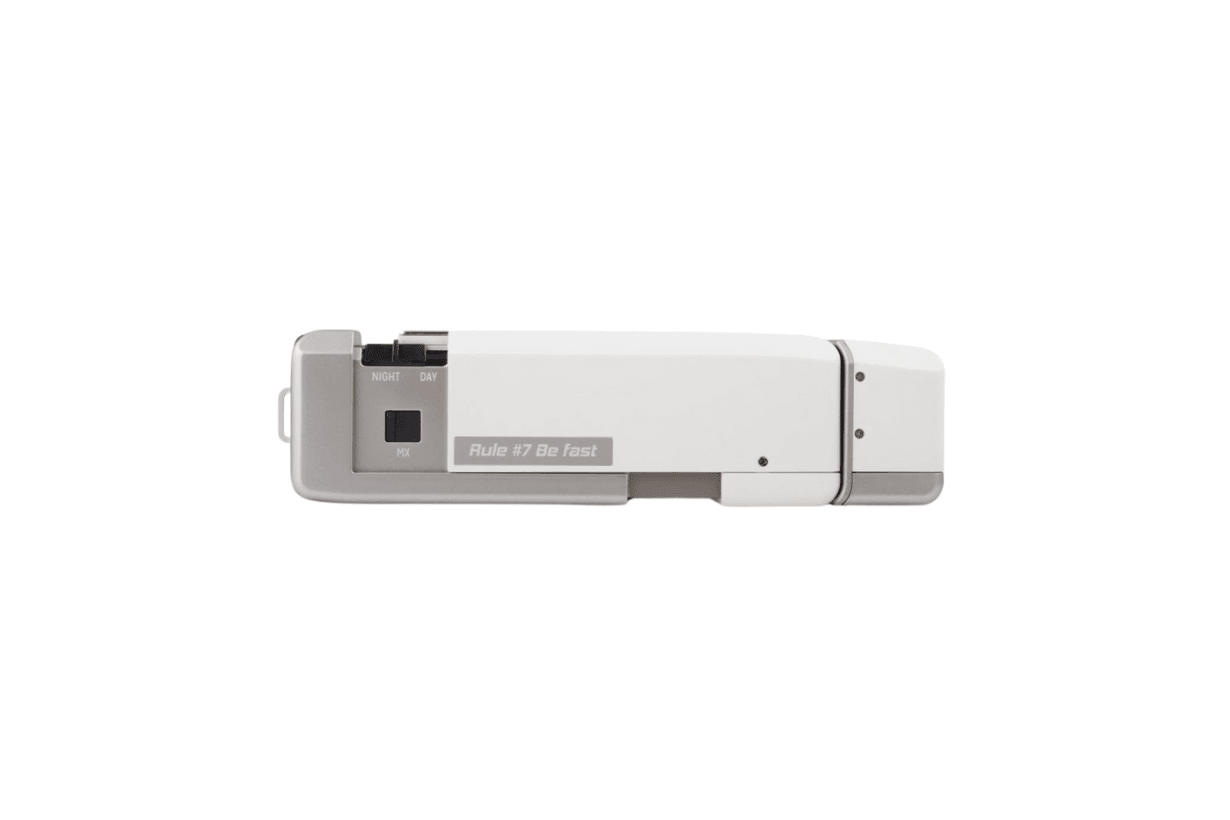 Lomography Lomomatic 110 film camera lass lens