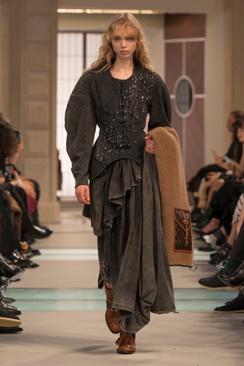 Louis vuitton 2025 fall winter handbags paris fashion runway highlight celeb