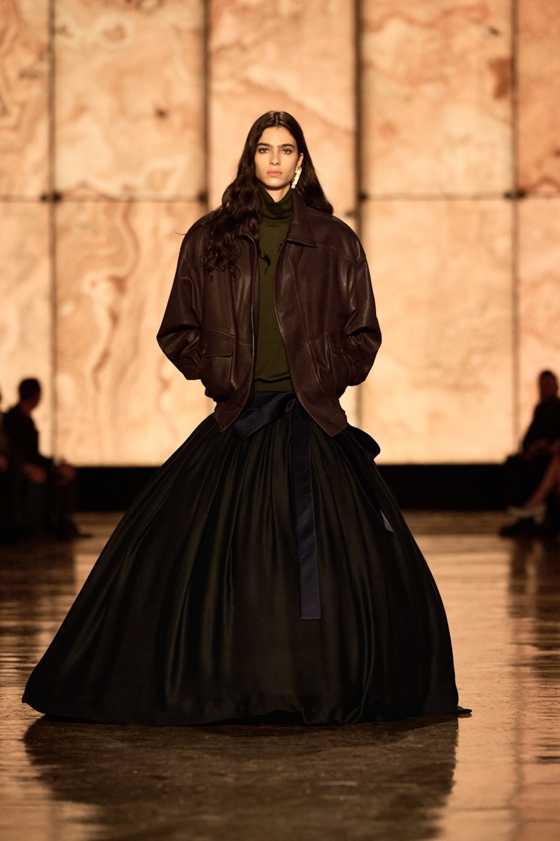 saint laurent 2025 fall winter paris Anthony Vaccarello runway detail