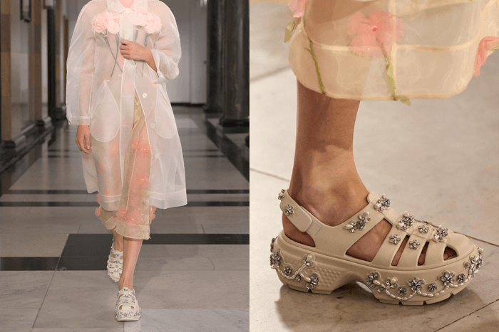 依舊夢幻:Simone Rocha 春夏再度聯名 Crocs 更多款式,即將在 4 月發售!