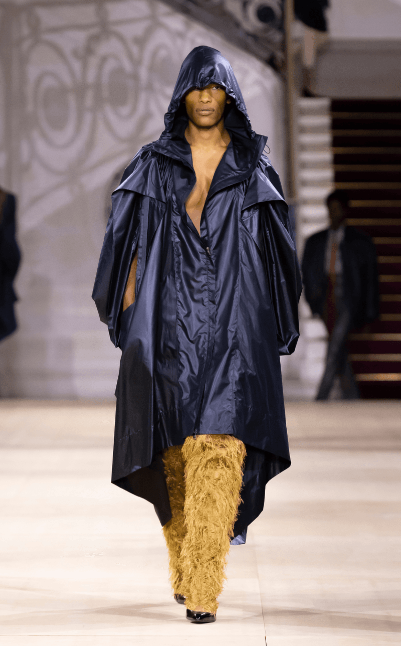 Vivienne Westwood 2025fw PFW Andreas Kronthaler