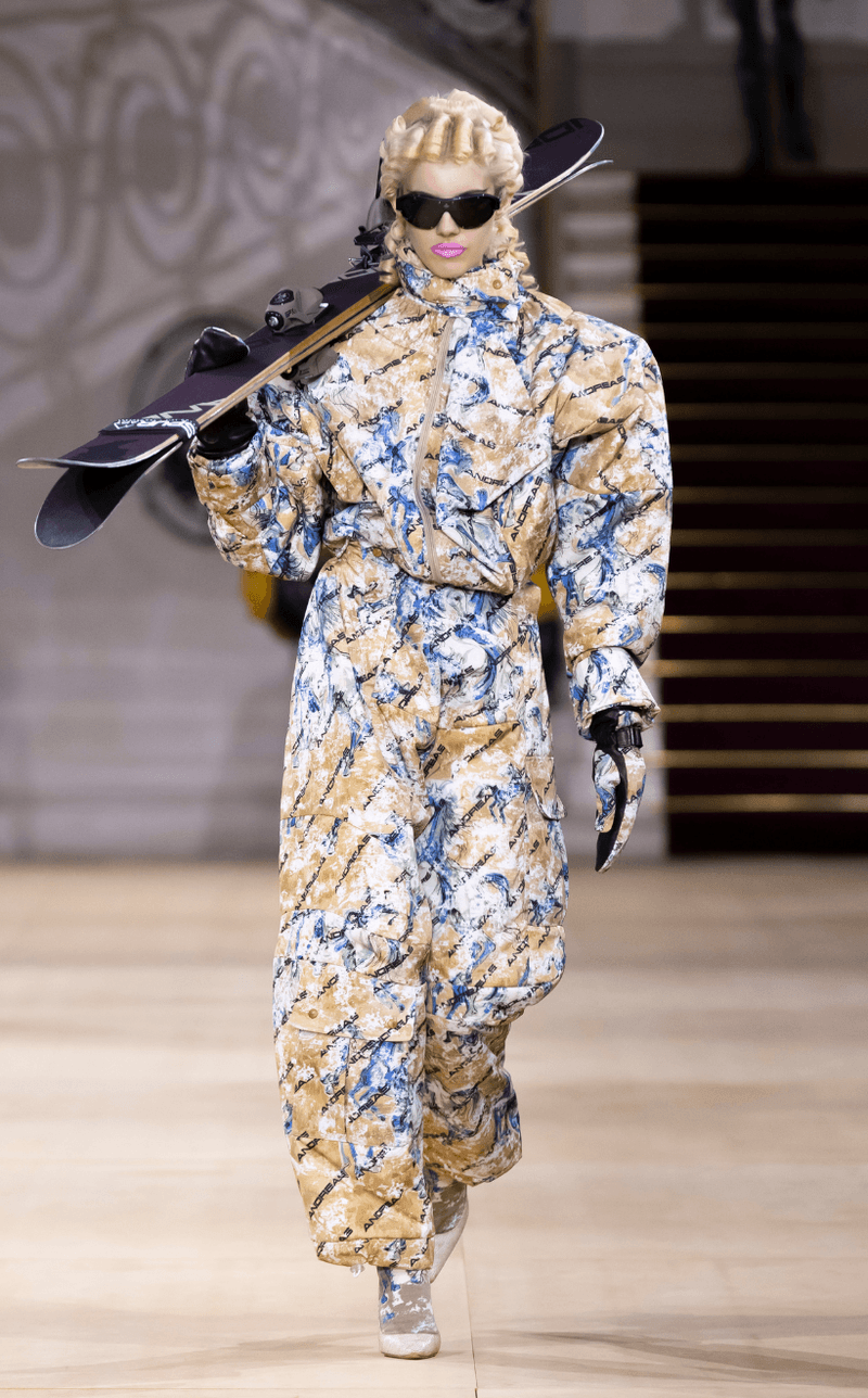 Vivienne Westwood 2025fw PFW Andreas Kronthaler