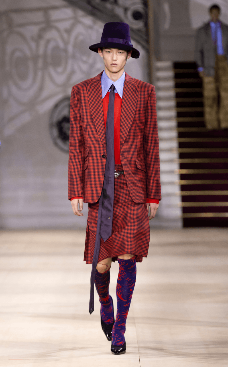Vivienne Westwood 2025fw PFW Andreas Kronthaler
