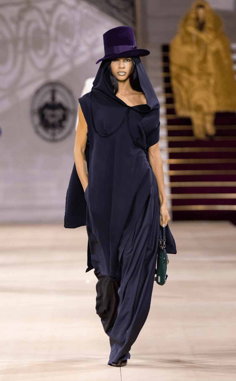 Vivienne Westwood 2025fw PFW Andreas Kronthaler