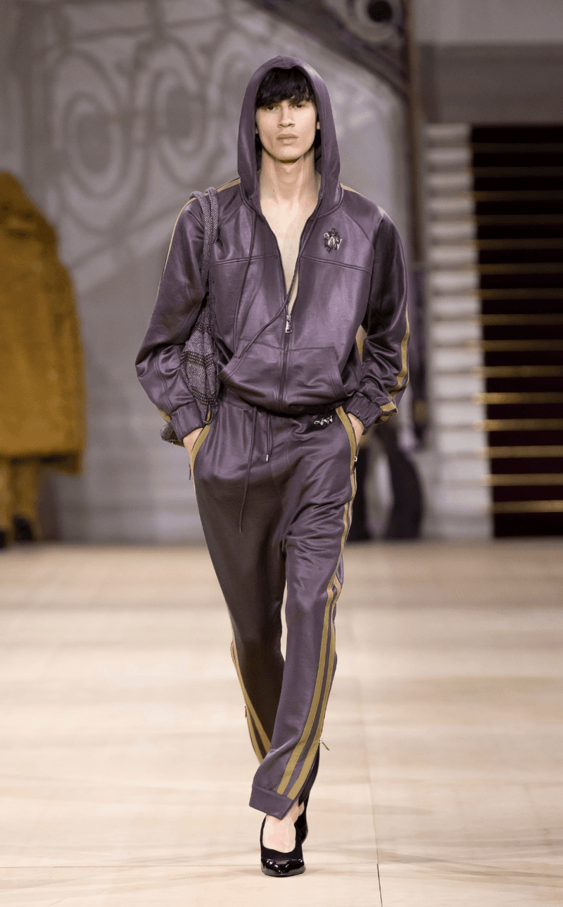 Vivienne Westwood 2025fw PFW Andreas Kronthaler