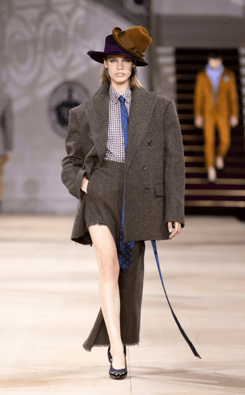 Vivienne Westwood 2025fw PFW Andreas Kronthaler