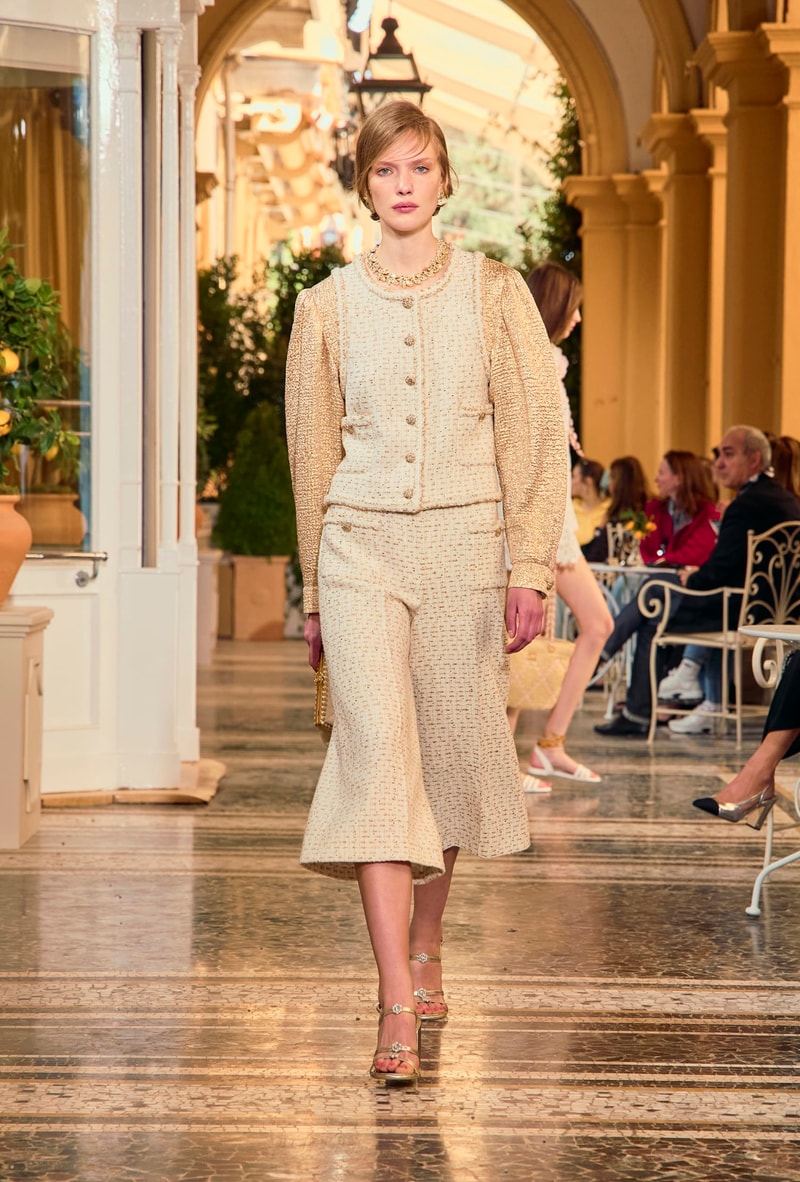 chanel 2025/26 Cruise lake como hightlight runway details looks italy story