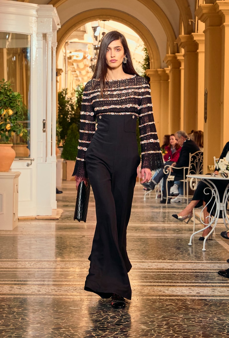 chanel 2025/26 Cruise lake como hightlight runway details looks italy story