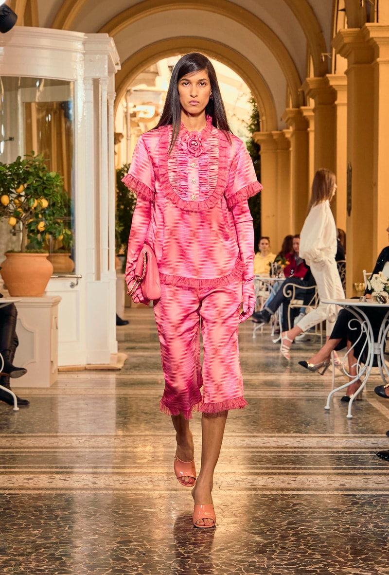 chanel 2025/26 Cruise lake como hightlight runway details looks italy story