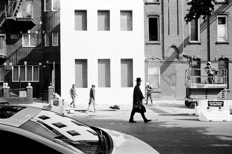 Mavis CW Somewhere Between Living and Dreaming Leica Gallery Taipei
