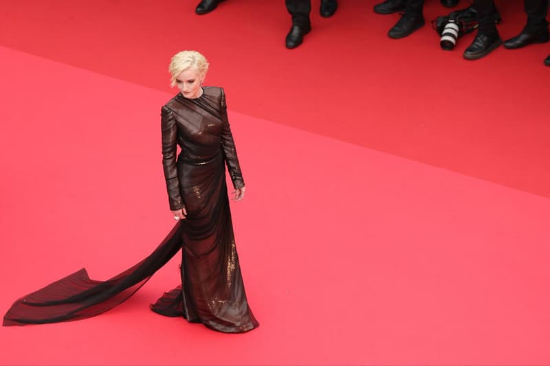 2025 festival de cannes 78th Red Carpet Bella Hadid Julia Garner Black dress
