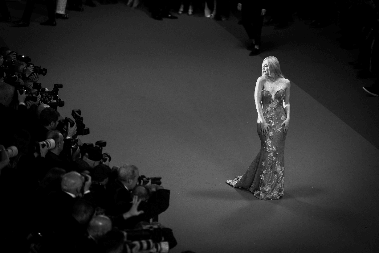 Festival de Cannes 2025 Affeksjonsverdi Sentimental Value Red Carpet Elle Fanning