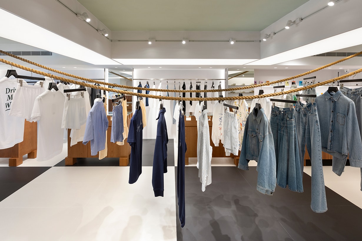 artifacts 14th anniversary brand new ZHONGXIAO DUNHUA Drôle de Monsieur pop-up flagship