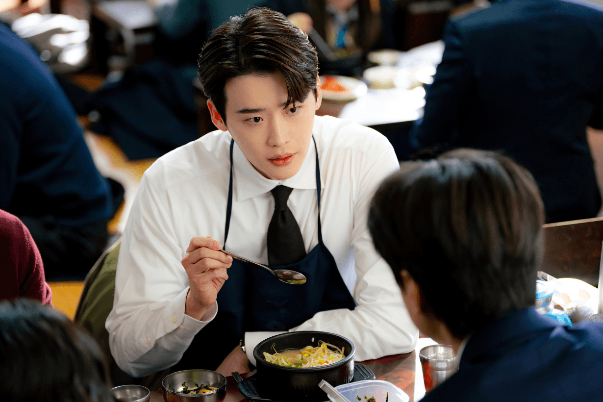 Disney plus Law and The City K-drama Lee Jong Suk Mun Ka Young