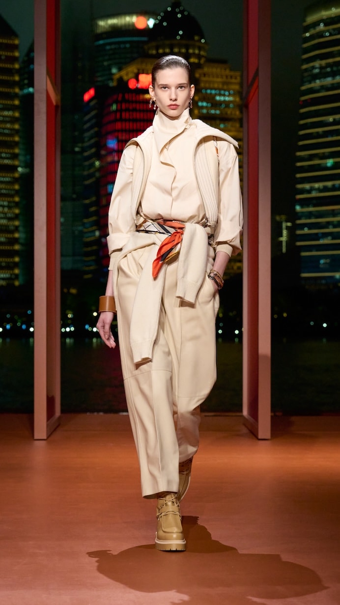 Hermès shanghai 2025 fall winter runway details