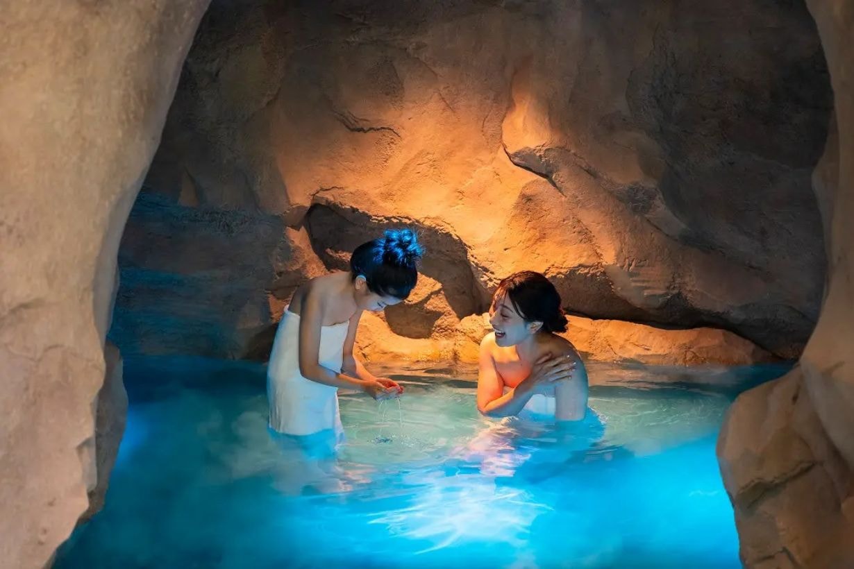 JUNGLIA OKINAWA 2025 open ATTRACTION SPA