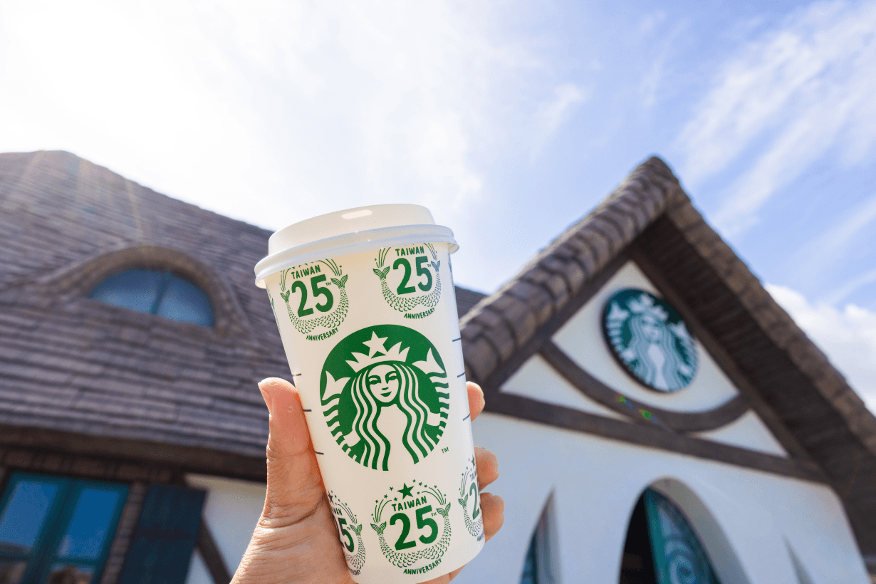 Starbucks Hualien new open fairy tale store