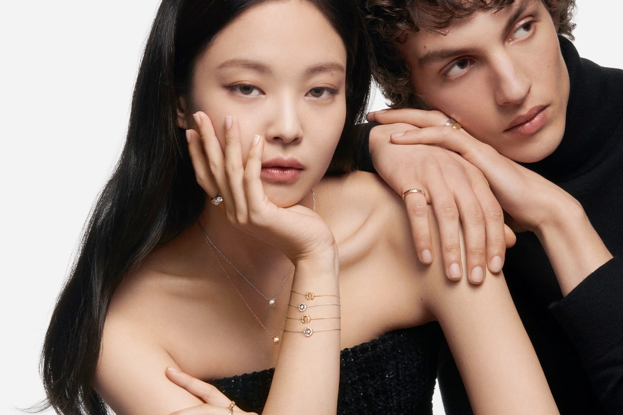 couple anniversary gift guide ultimate different budget cap watch jewelry brand list